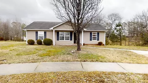 110 Babs Ct, Lincolnton, NC 28092