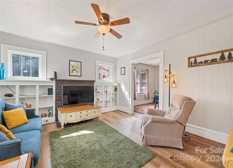 Living - 1671 Old Clyde Rd, Clyde, NC 28721 photo 3 of 3