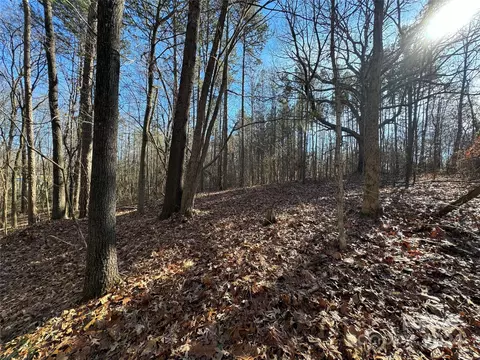 8020 Large Oak Ln, Mint Hill, NC 28227