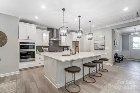 3851 Marchers Trace Dr, Mint Hill, NC 28227