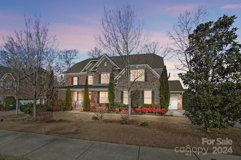 4604 Pearmain Dr, Waxhaw, NC 28173
