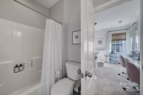Bath - 4016 Whittier Ln, Tega Cay, SC 29708 photo 5 of 6