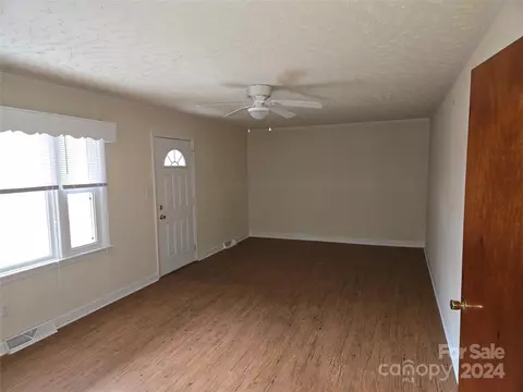 5447 Cavin Ln, Kannapolis, NC 28081 photo 12
