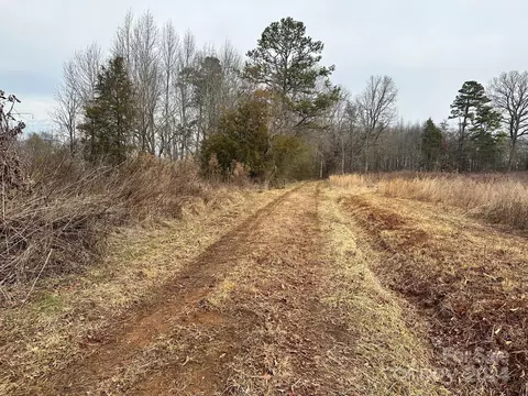 150 Donovan Ln, Hiddenite, NC 28636 photo 7
