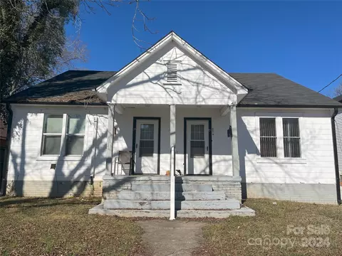 438 3rd Sw Ave SW, Hickory, NC 28602