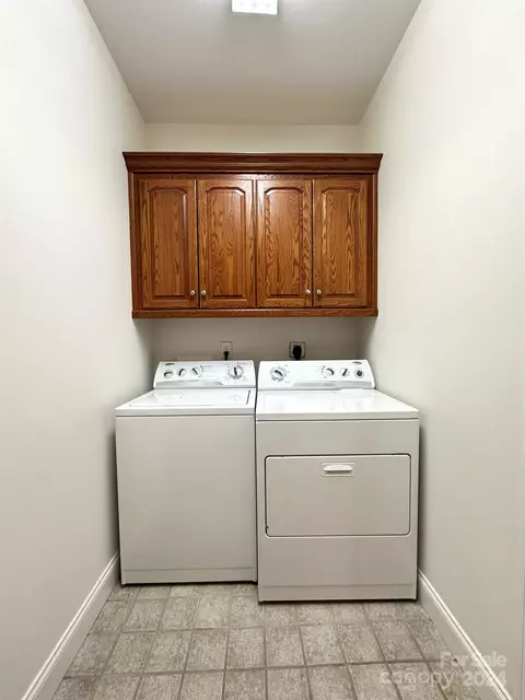 Other - 805 3rd Ne St NE, Conover, NC 28613 photo 6 of 7