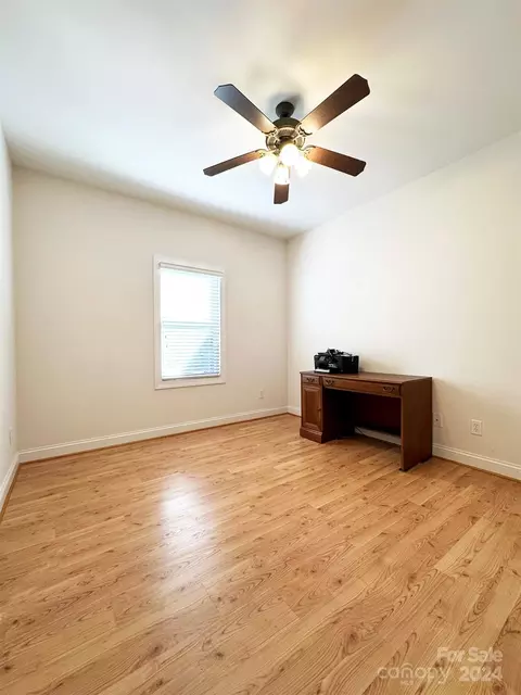 Bedroom - 805 3rd Ne St NE, Conover, NC 28613 photo 5 of 7