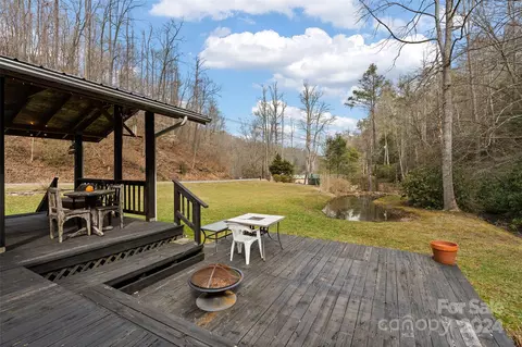 Exterior - 241 Beech Tree Rd, Whittier, NC 28789 photo 7 of 8