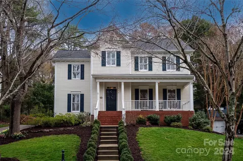 636 Ashby Dr, Davidson, NC 28036