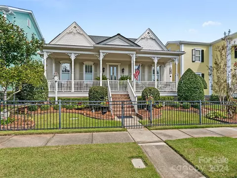 17209 Hedgerow Park Rd, Charlotte, NC 28277