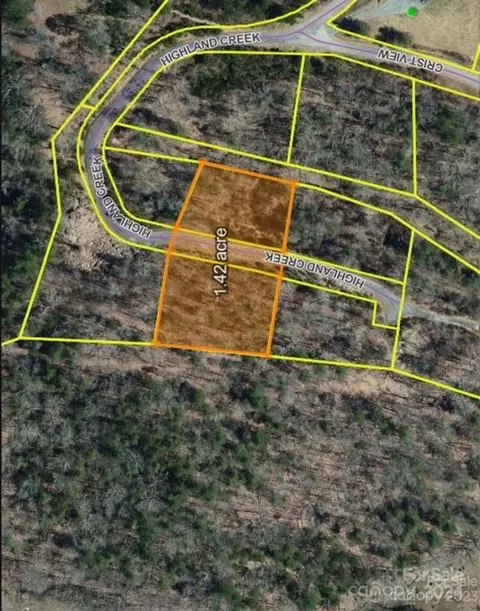 00 Highland Creek Apt 4 Dr # 4, Marshall, NC 28753