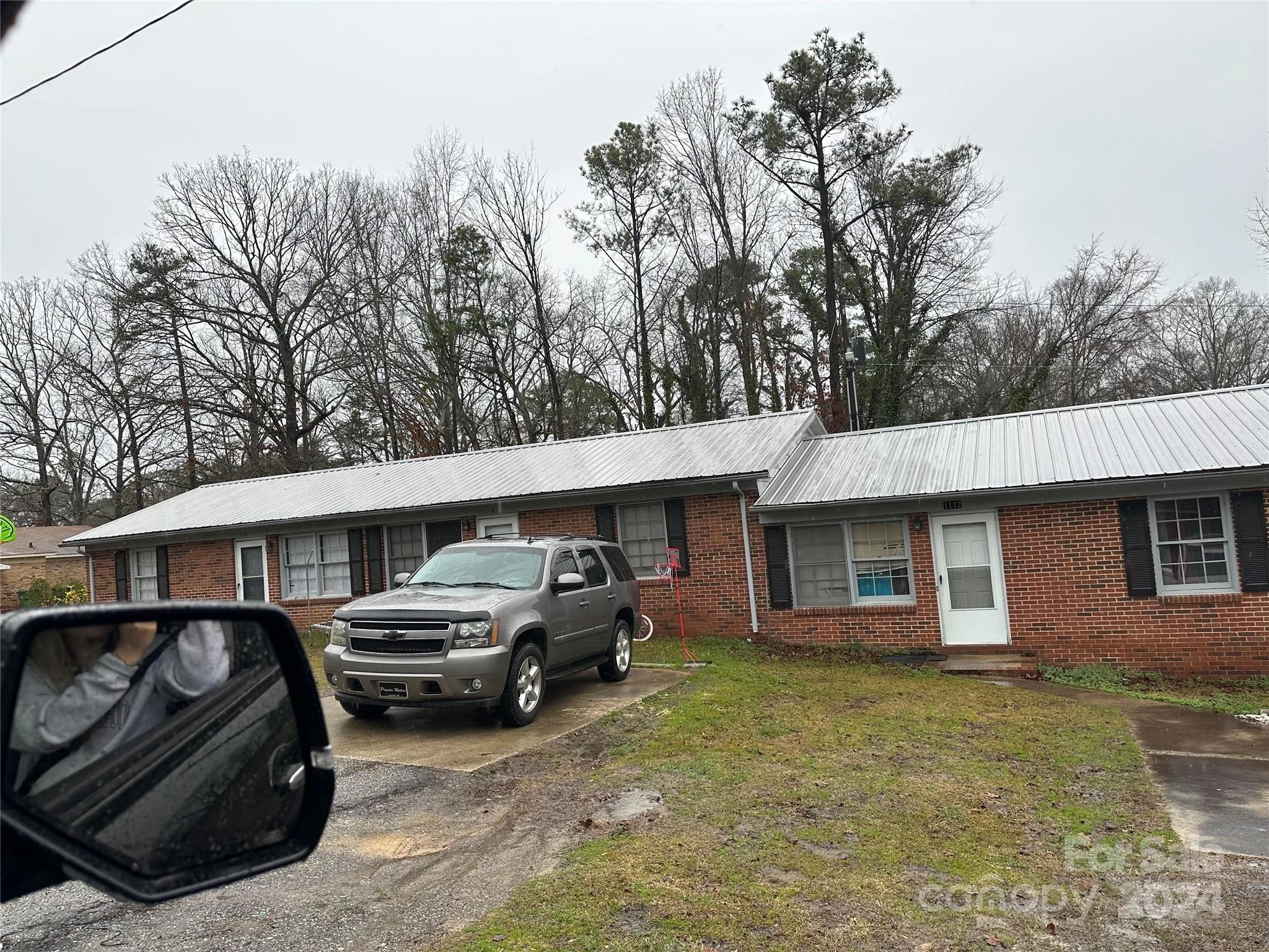 1108 Marion 1108 1110 1112 St Unit 1108 1110 1112