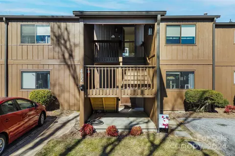 319 Greenville Unit Apt 402 Hwy UNIT 402, Brevard, NC 28712