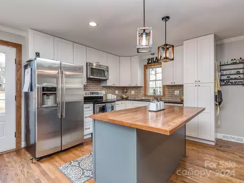 Kitchen - 706 Red Cedar Ln, Monroe, NC 28110 photo 2 of 4