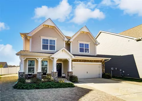1586 Cambria Ct, Clover, SC 29710