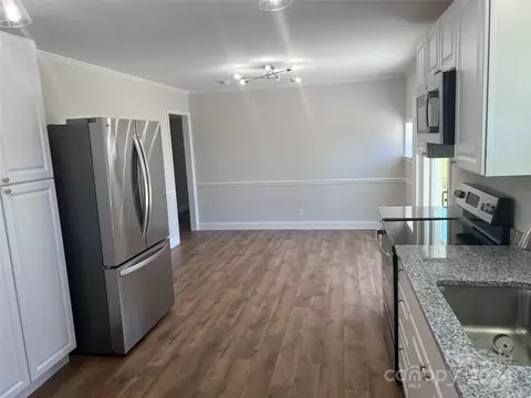Kitchen - 2804 Regency Rd, Lancaster, SC 29720 photo 4 of 4