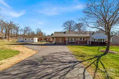 902 Wright Ave, Kannapolis, NC 28083