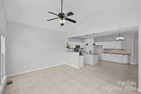 Kitchen - 816 Circle Trace Rd, Monroe, NC 28110 photo 7 of 7