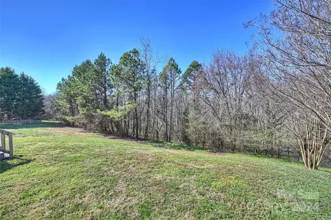 Exterior - 816 Circle Trace Rd, Monroe, NC 28110 photo 5 of 7