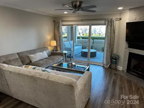 Living - 18567 Vineyard Point Ln, Cornelius, NC 28031 photo 1 of 5