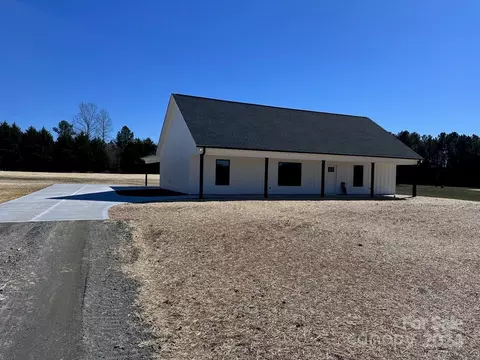 676 Double K Rd, Clover, SC 29710