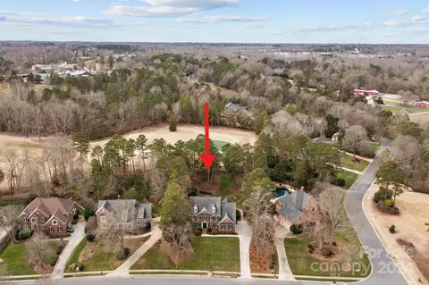View/Area - 18610 River Falls Dr, Davidson, NC 28036 photo 2 of 2