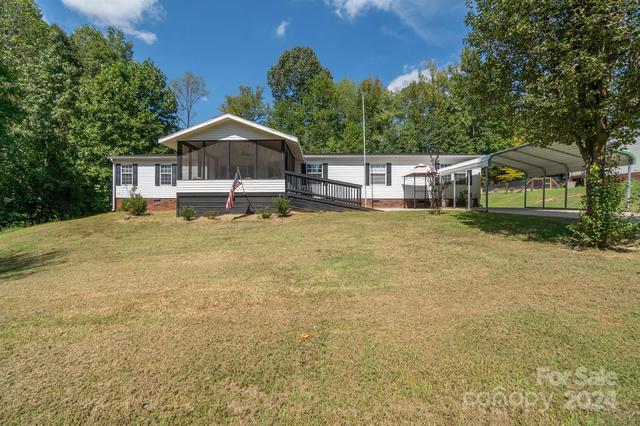 124 Kodak Dr, Statesville, NC 28625
