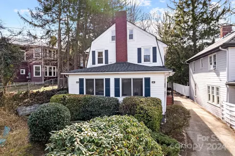 66 Linden Ave, Asheville, NC 28801