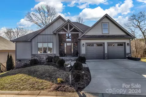 28 Stone House Rd, Arden, NC 28704