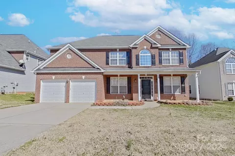 8512 Ridgeline Ln, Charlotte, NC 28269