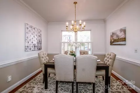 Dining - 218 N Kimberly Rd, Davidson, NC 28036 photo 3 of 5
