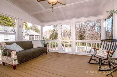 Exterior - 218 N Kimberly Rd, Davidson, NC 28036 photo 5 of 8