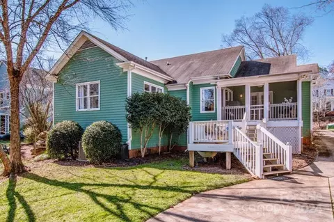 Exterior - 218 N Kimberly Rd, Davidson, NC 28036 photo 6 of 8