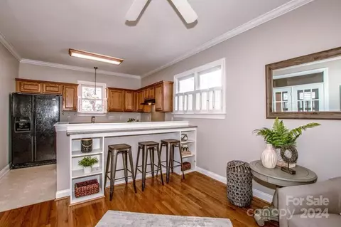 Living - 218 N Kimberly Rd, Davidson, NC 28036 photo 3 of 6