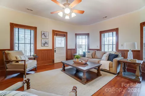 Living - 3211 Baucom Manor Rd, Monroe, NC 28110 photo 1 of 6