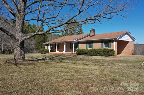 250 Mauney Rd, Lawndale, NC 28090