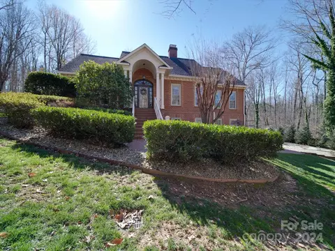 657 Chadbourne Nw Ave NW, Concord, NC 28027