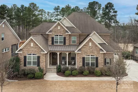 16615 Doves Canyon Ln, Charlotte, NC 28278