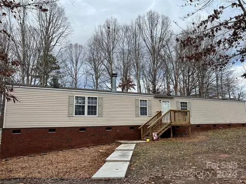 6455 Sterling Ct, Stanley, NC 28164