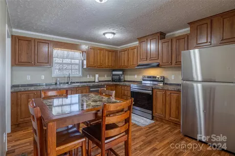 Kitchen - 508 Causby Rd, Morganton, NC 28655 photo 2 of 2