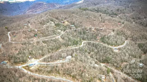 1121 Pine Ridge Rd, Beech Mountain, NC 28604