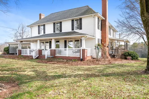 670 Powell Bridge Rd, Harmony, NC 28634
