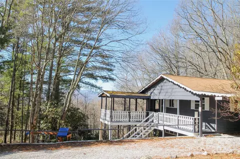 101 Walter Cir, Spruce Pine, NC 28777