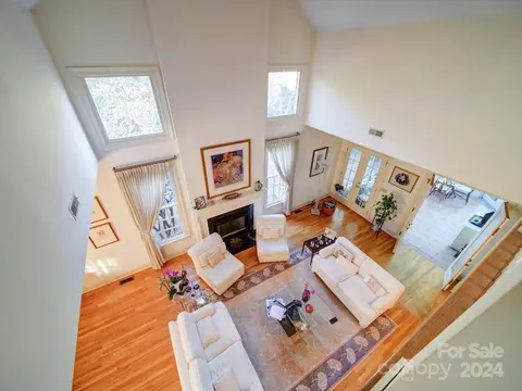 4414 Columbine Ct, Charlotte, NC 28226