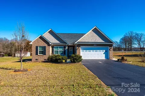 3381 Texs Fish Camp Rd, Connelly Springs, NC 28612