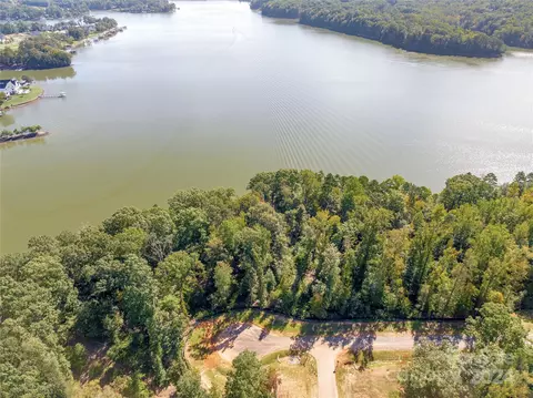 856 Lakeforest 342 Dr #342, Belmont, NC 28012