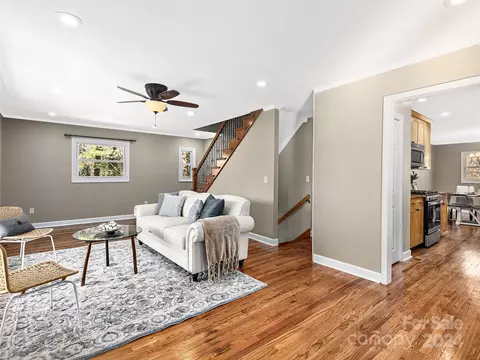 Living - 251 Jade Dr, Clyde, NC 28721 photo 4 of 6