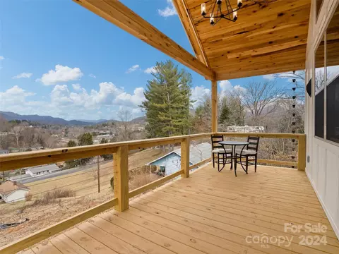 Exterior - 87 Oak St, Clyde, NC 28721 photo 8 of 14