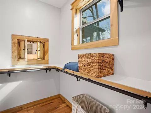 Entry Way - 87 Oak St, Clyde, NC 28721 photo 1 of 3