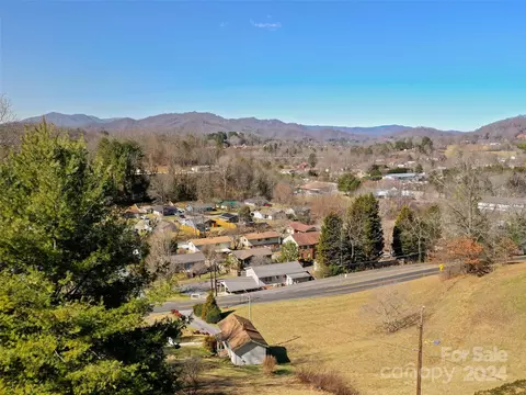 View/Area - 87 Oak St, Clyde, NC 28721 photo 1 of 1